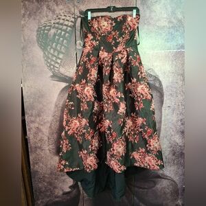 Hutch Evening Gown, Size 6, Floral Print
